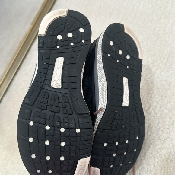 Adidas sneakers - Picture 4 of 5